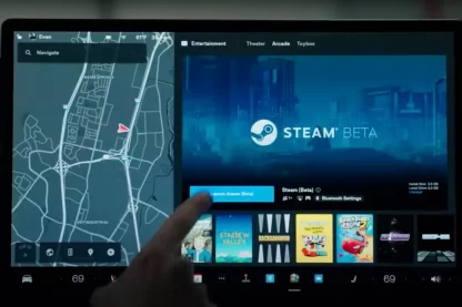 Tesla launches Steam in its cars with thousands of games